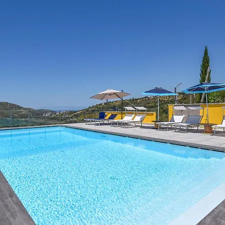 Apartment Beautiful In With Wifi Laureana Cilento